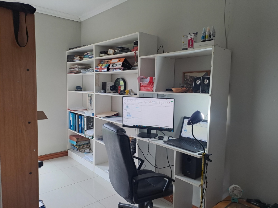 10 Bedroom Property for Sale in Dorchester Heights Eastern Cape